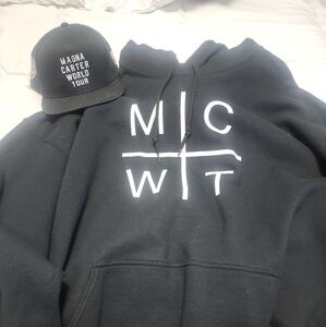Jay Z Magna Carta Tour Hoodie and Snapback hat